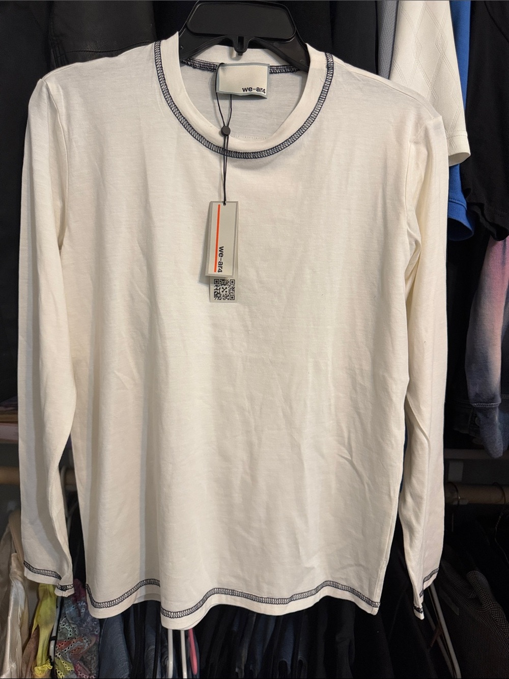 We-ar4 long sleeve xs nwt